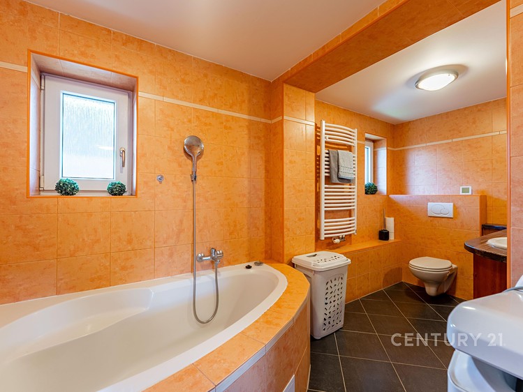 Pronájem rodinného domu 120 m², pozemek 347 m² - foto 6