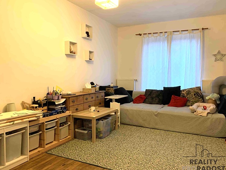 Pronájem rodinného domu 61 m², pozemek 140 m² - foto 2
