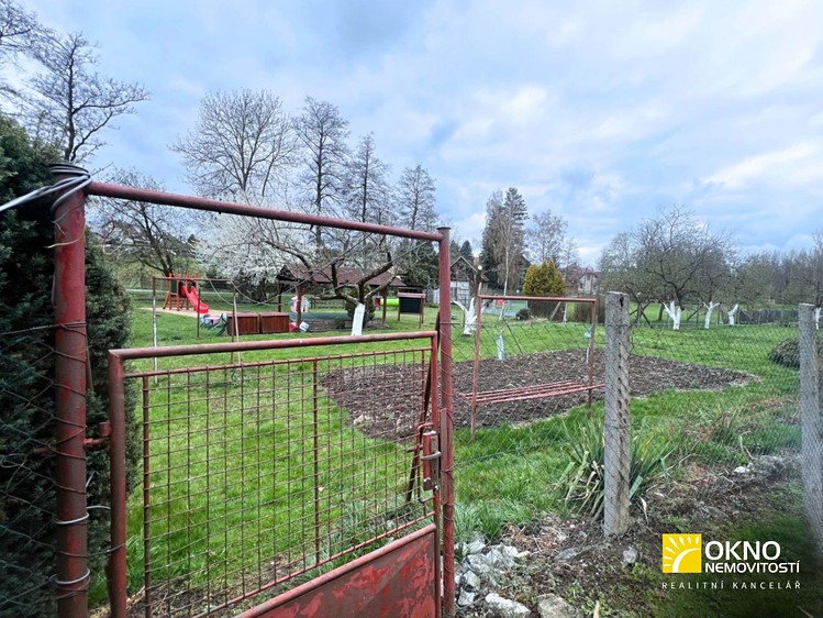 Pronájem rodinného domu 120 m², pozemek 1 352 m² - foto 2