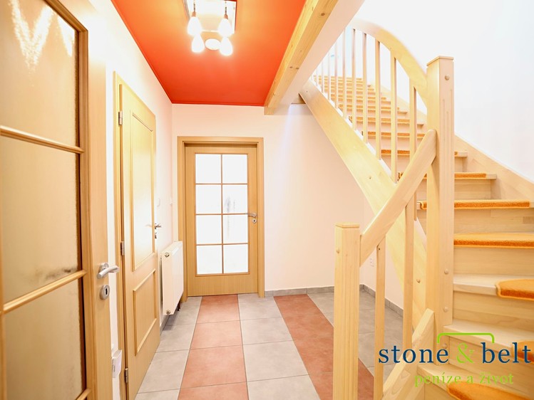 Pronájem rodinného domu 132 m², pozemek 433 m² - foto 6