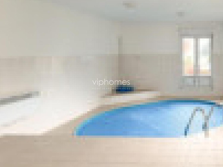Pronájem vily 365 m², pozemek 539 m² - foto 4