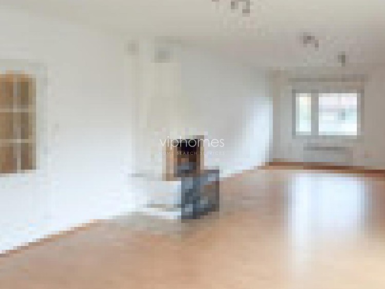 Pronájem vily 365 m², pozemek 539 m² - foto 1