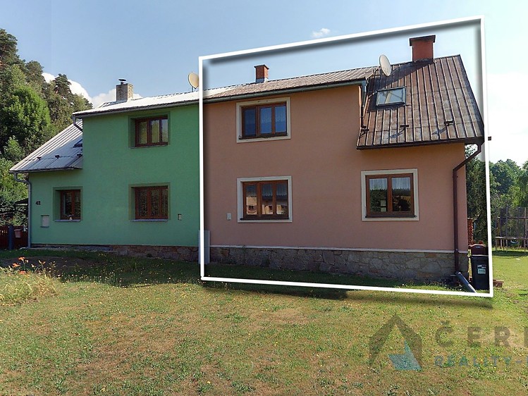 Pronájem rodinného domu 70 m², pozemek 774 m² - foto 3