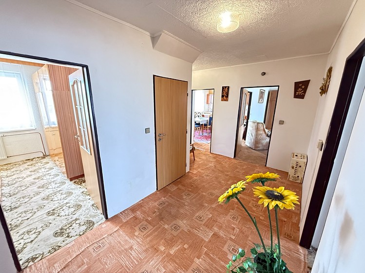 Pronájem rodinného domu 200 m², pozemek 357 m² - foto 7