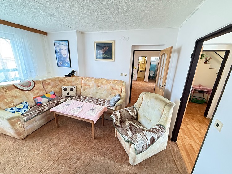 Pronájem rodinného domu 200 m², pozemek 357 m² - foto 6