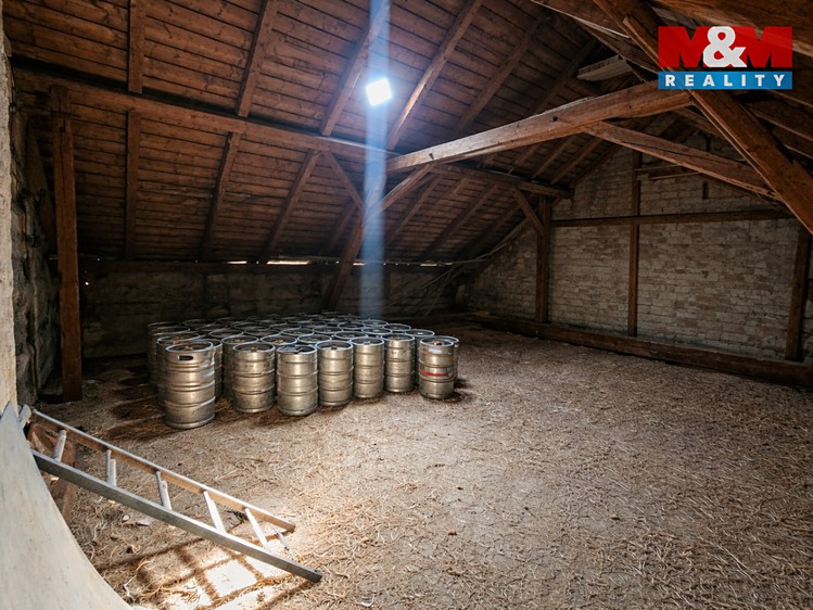 Pronájem  rodinného domu 68 m², pozemek 1 072 m² - foto 4