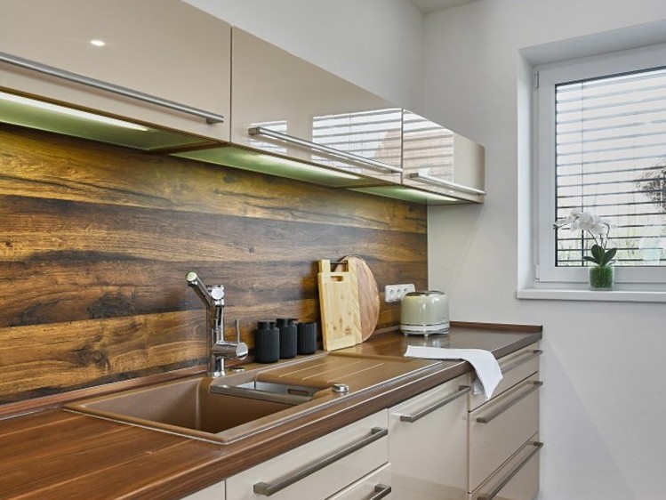 Pronájem rodinného domu 180 m², pozemek 1 270 m² - foto 6