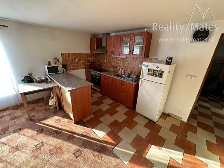 Pronájem  rodinného domu 232 m², pozemek 2 246 m² - foto 5