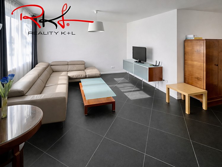 Pronájem rodinného domu 264 m², pozemek 483 m² - foto 6