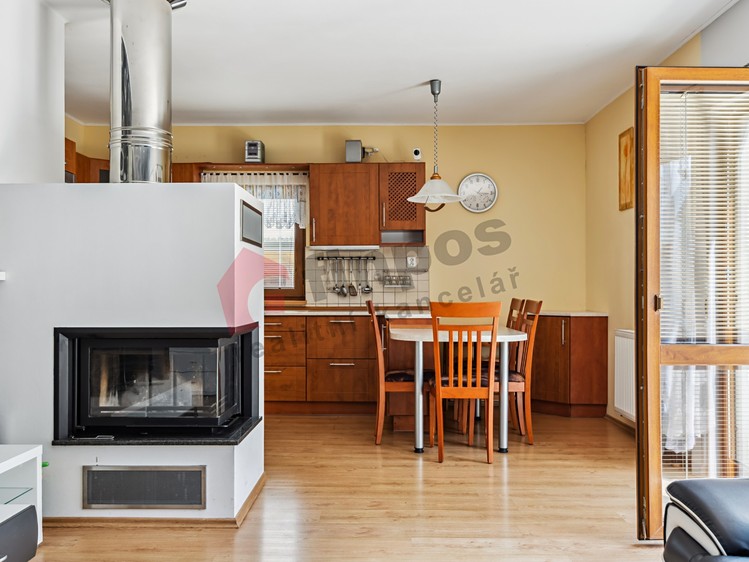Pronájem  rodinného domu 108 m², pozemek 560 m² - foto 3