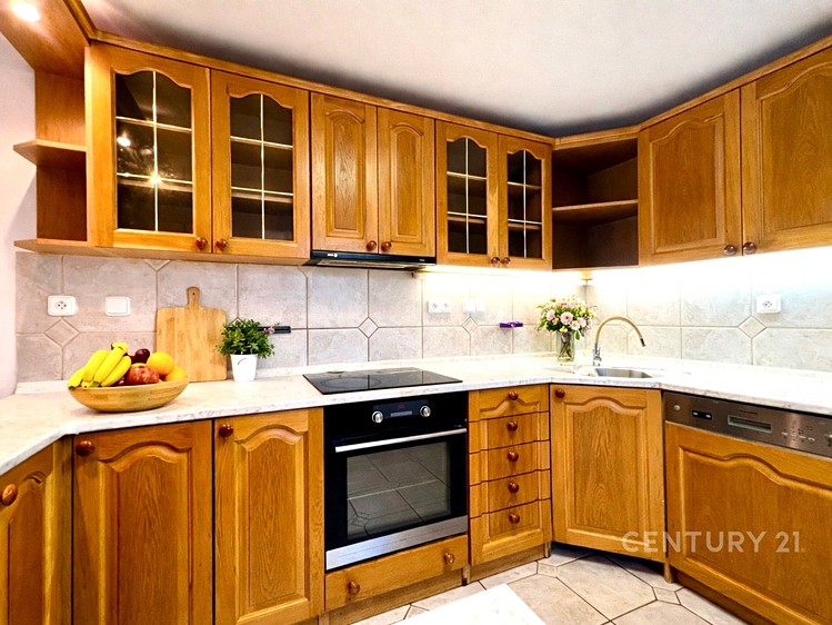 Pronájem  rodinného domu 135 m², pozemek 135 m² - foto 5