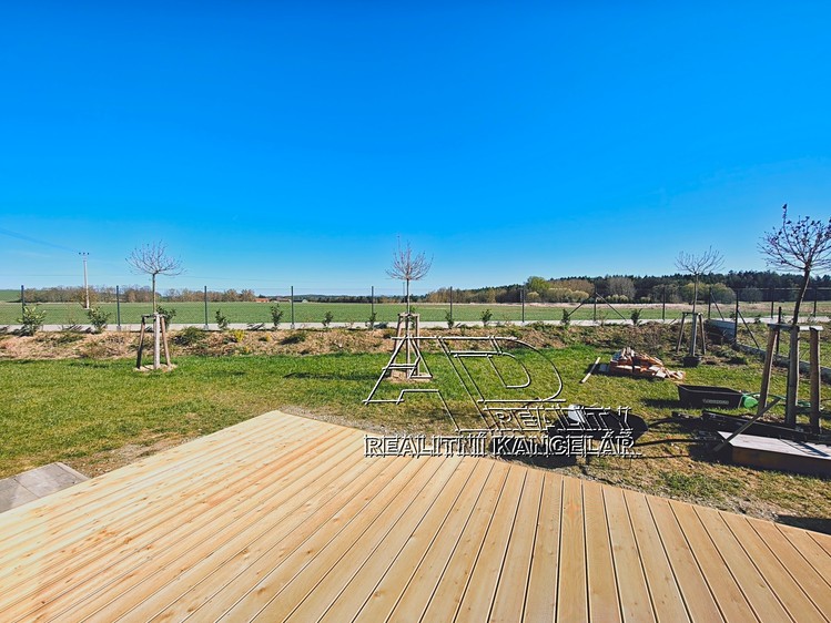 Pronájem rodinného domu 79 m², pozemek 480 m² - foto 8
