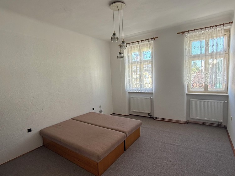 Pronájem rodinného domu 160 m², pozemek 144 m² - foto 4