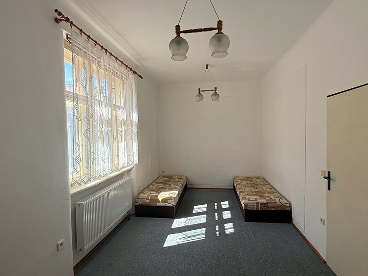 Pronájem rodinného domu 160 m², pozemek 144 m² - foto 3