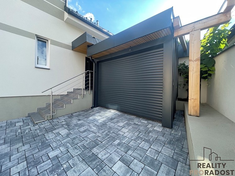 Pronájem rodinného domu 128 m², pozemek 274 m² - foto 3