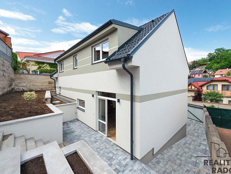 Pronájem rodinného domu 128 m², pozemek 274 m² - foto 6