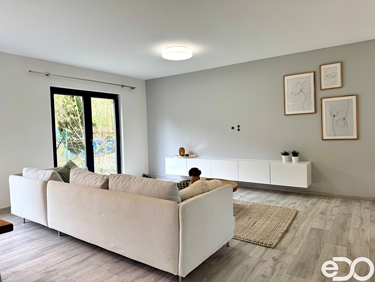 Pronájem rodinného domu 127 m², pozemek 500 m² - foto 7