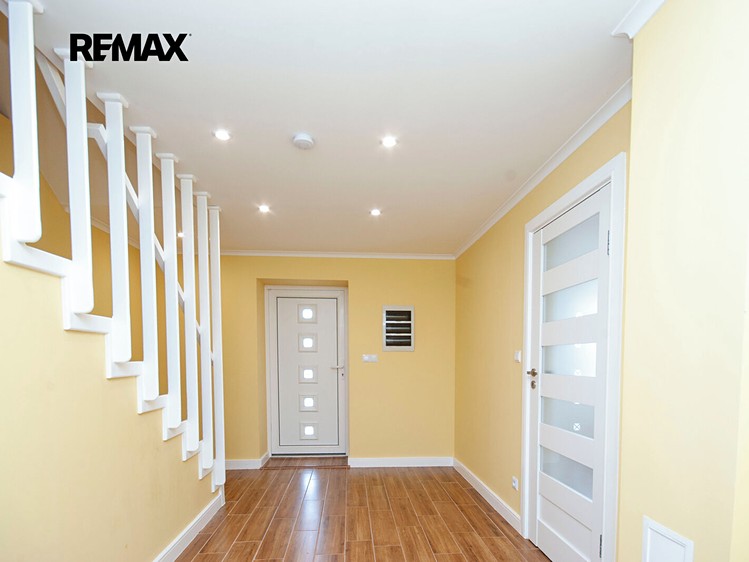 Pronájem rodinného domu 165 m², pozemek 150 m² - foto 8
