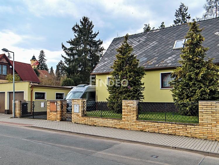 Pronájem rodinného domu 120 m², pozemek 591 m² - foto 1