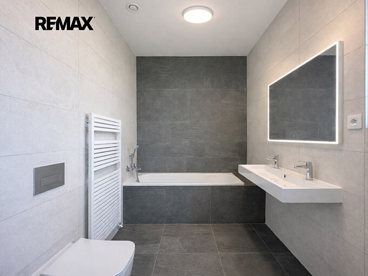 Pronájem  rodinného domu 119 m², pozemek 302 m² - foto 3