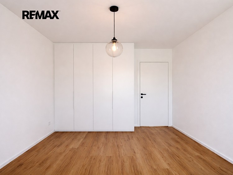 Pronájem  rodinného domu 119 m², pozemek 302 m² - foto 8