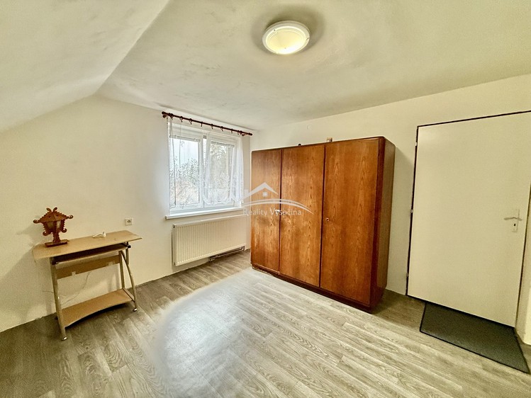 Pronájem rodinného domu 140 m², pozemek 1 060 m² - foto 8