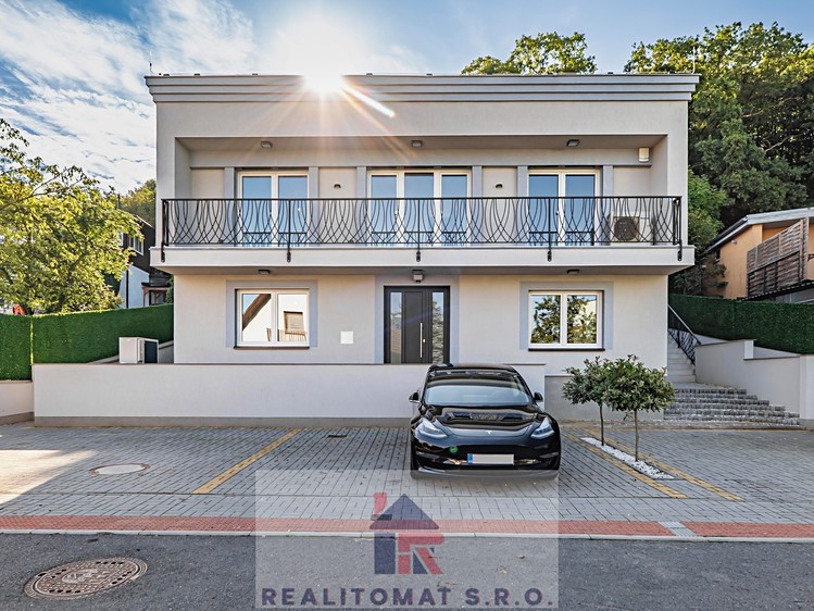 Pronájem rodinného domu 127 m², pozemek 500 m² - foto 5
