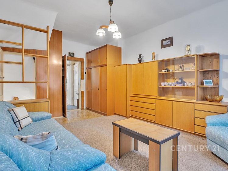 Pronájem rodinného domu 87 m², pozemek 32 m² - foto 2