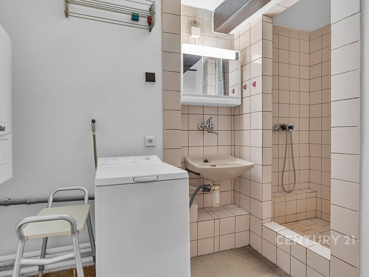 Pronájem rodinného domu 87 m², pozemek 32 m² - foto 7