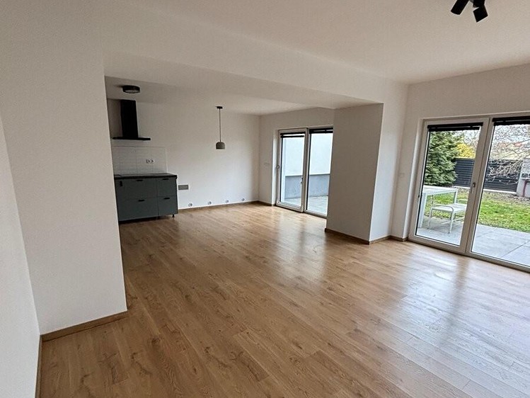 Pronájem rodinného domu 120 m², pozemek 500 m² - foto 4