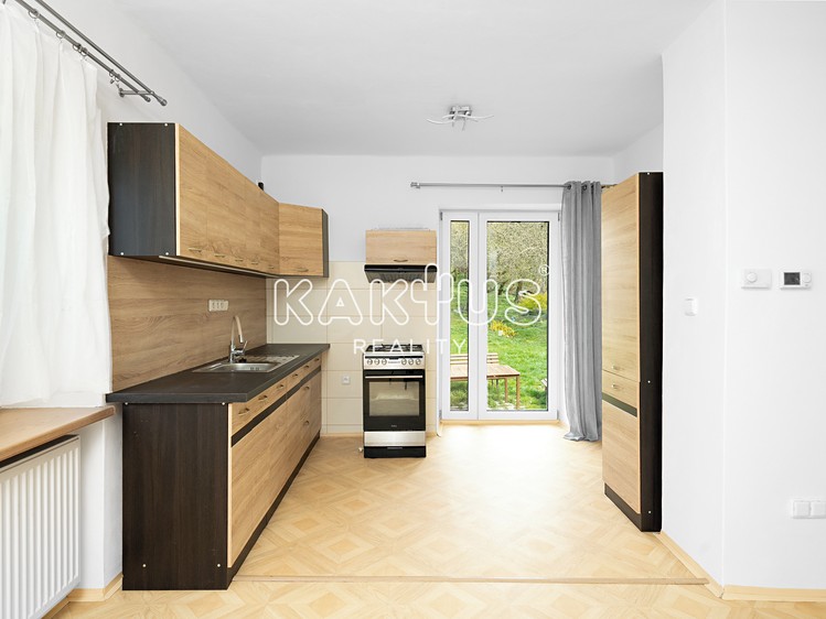 Pronájem rodinného domu 100 m², pozemek 664 m² - foto 5