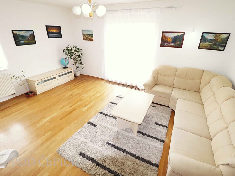 Pronájem  rodinného domu 95 m², pozemek 450 m² - foto 3