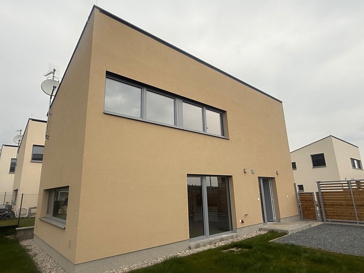 Pronájem rodinného domu 108 m², pozemek 393 m² - foto 5