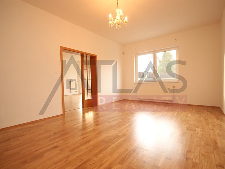 Pronájem vily 360 m², pozemek 860 m² - foto 6