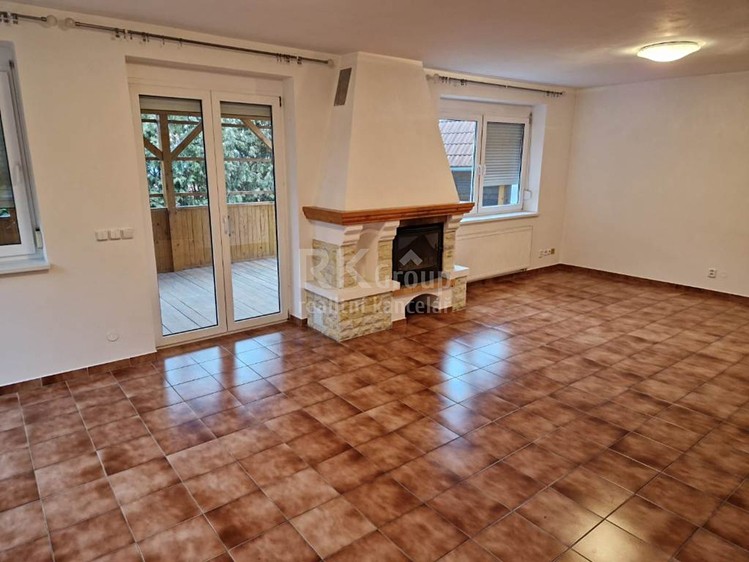 Pronájem rodinného domu 156 m², pozemek 864 m² - foto 3