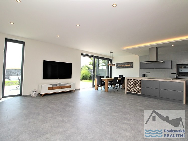Pronájem  vily 180 m², pozemek 520 m² - foto 5