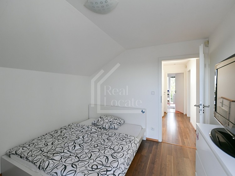 Pronájem  vily 187 m², pozemek 792 m² - foto 6