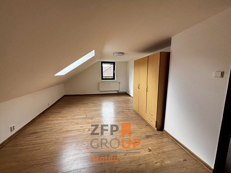 Pronájem rodinného domu 86 m², pozemek 437 m² - foto 4