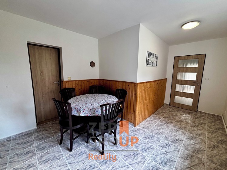 Pronájem rodinného domu 86 m², pozemek 437 m² - foto 2