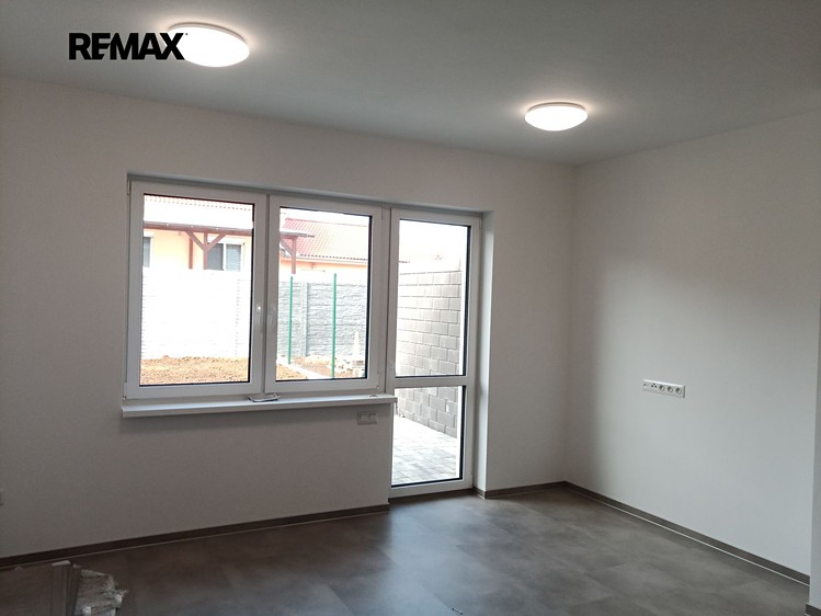 Pronájem rodinného domu 68 m², pozemek 200 m² - foto 5
