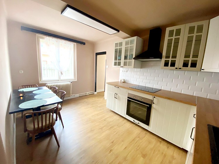 Pronájem rodinného domu 120 m², pozemek 389 m² - foto 2