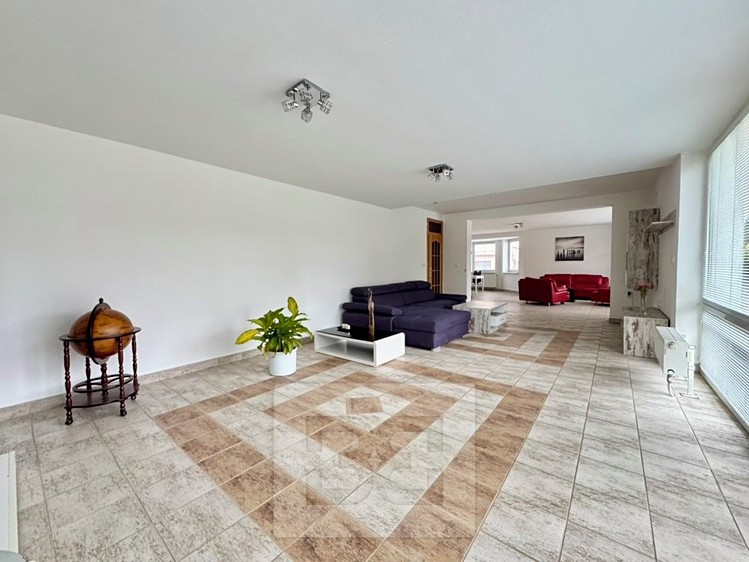 Pronájem  rodinného domu 200 m², pozemek 548 m² - foto 5