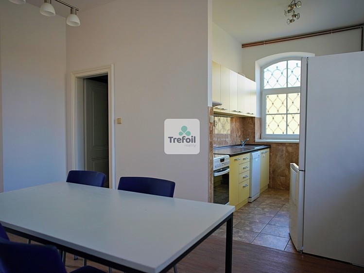 Pronájem rodinného domu 215 m², pozemek 546 m² - foto 7
