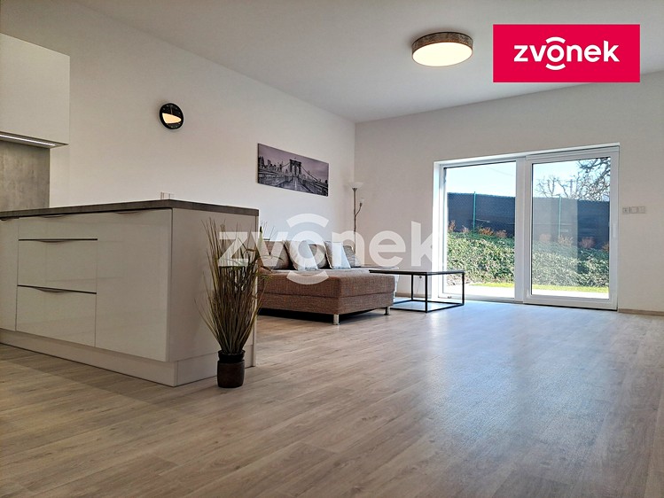 Pronájem rodinného domu 79 m², pozemek 205 m² - foto 2