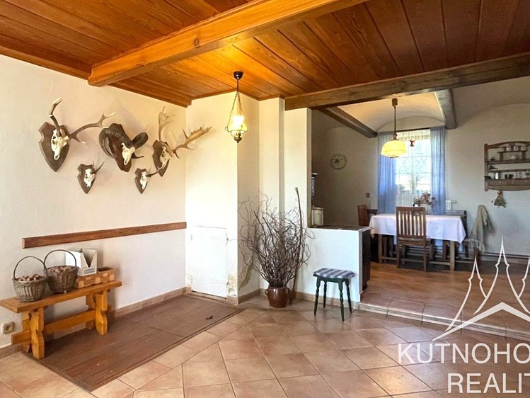 Pronájem chalupy 350 m², pozemek 1 835 m² - foto 6