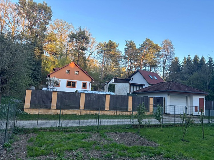 Pronájem rodinného domu 120 m², pozemek 450 m² - foto 3