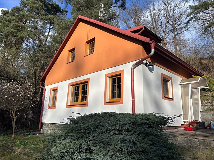 Pronájem rodinného domu 120 m², pozemek 450 m² - foto 1