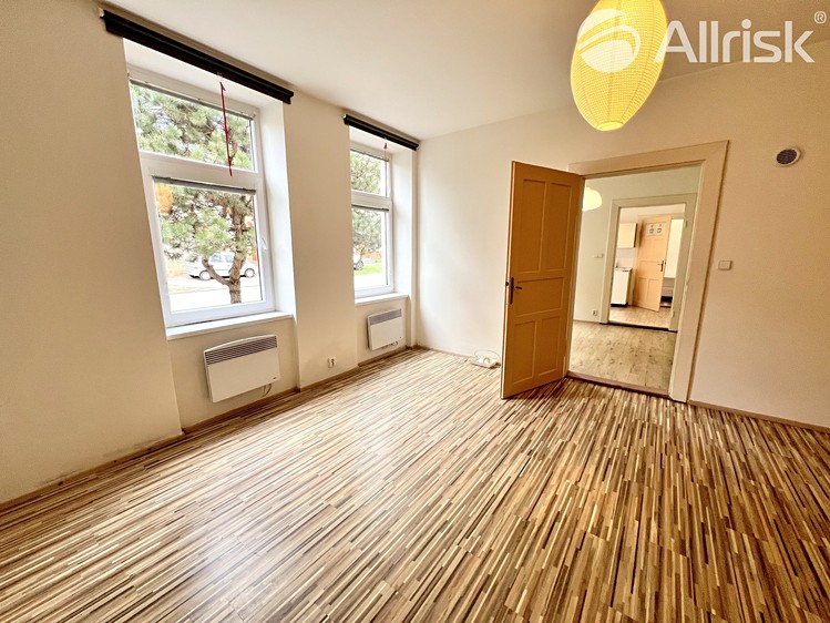 Pronájem rodinného domu 78 m², pozemek 218 m² - foto 4