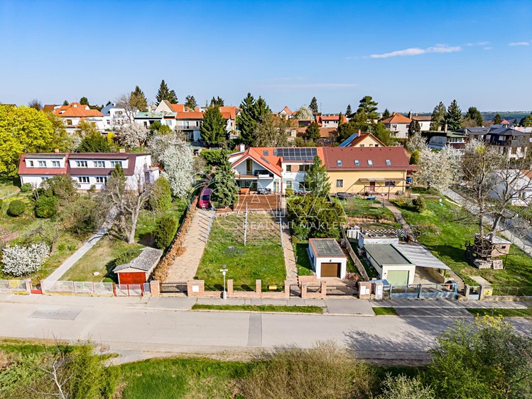 Pronájem vily 393 m², pozemek 775 m² - foto 2