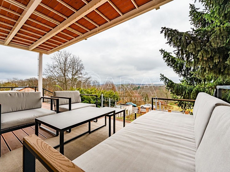 Pronájem vily 393 m², pozemek 775 m² - foto 7